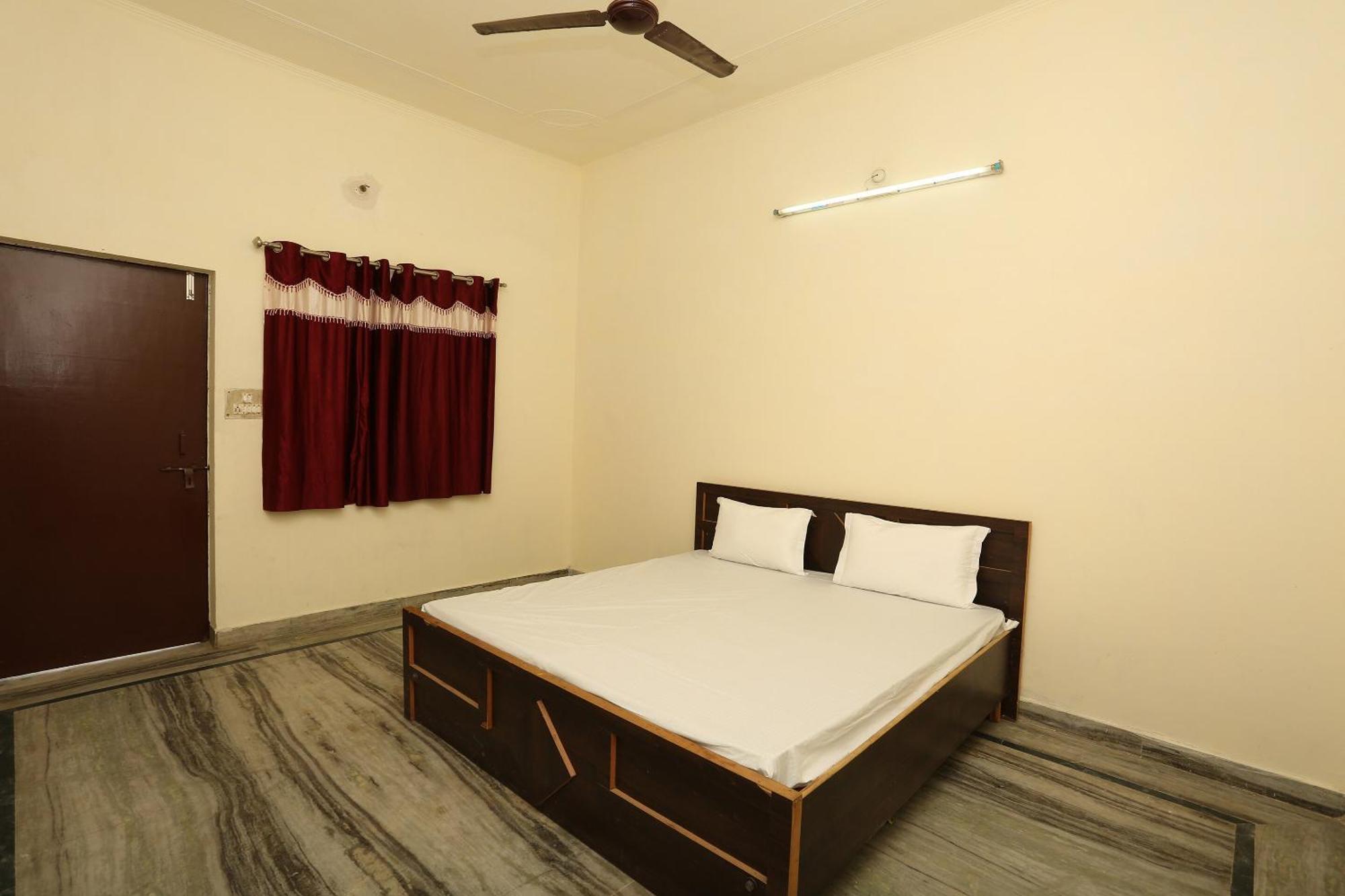 Hotel Spot On Angel Garden Alīgarh Esterno foto